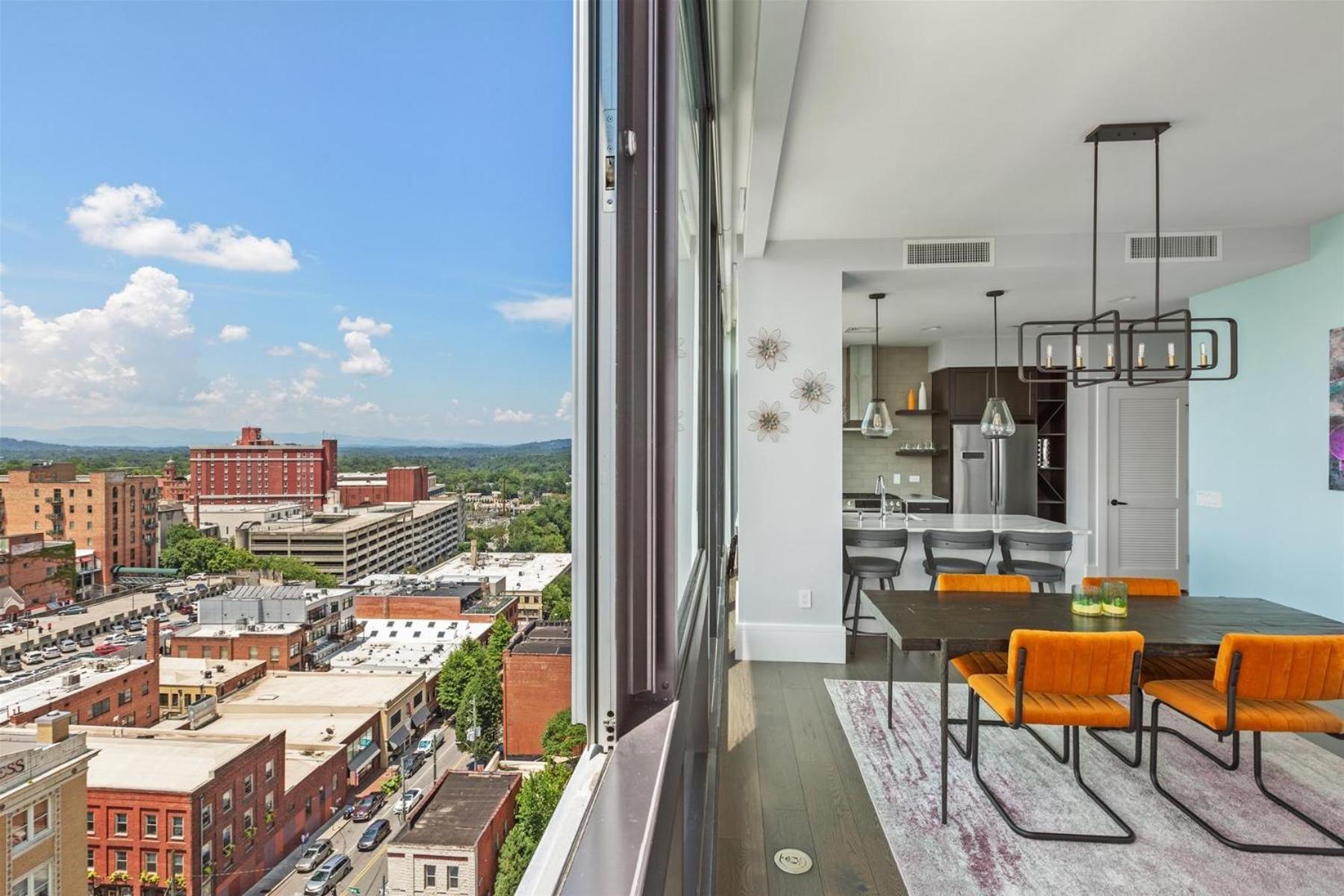 Endless Sunset Retreat Apartment Asheville Bagian luar foto